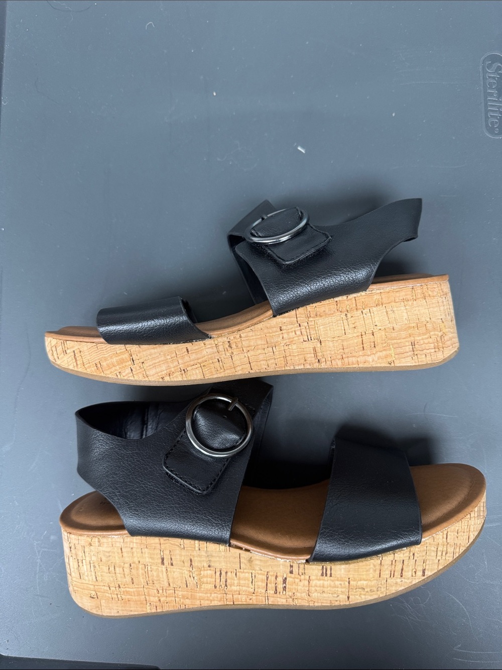 Eurosoft Black Women's Adjustable Buckle Sandals - Picture 2 of 8